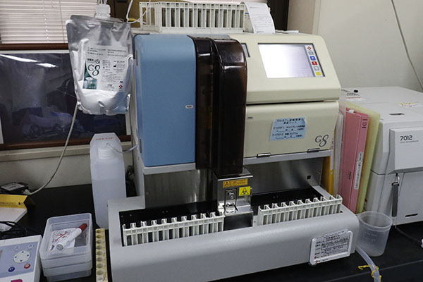 グリコヘモグロビン分析計 HLC-723G8(東ソー)